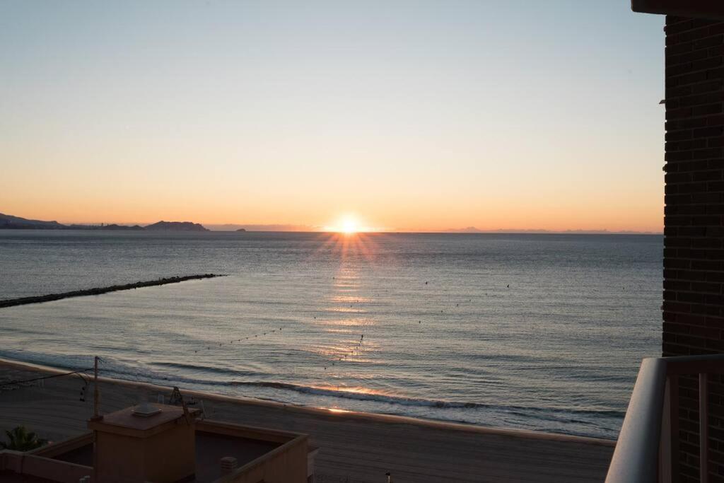 Exclusivo Apartamento Junto Al Mar El Campello Exterior photo